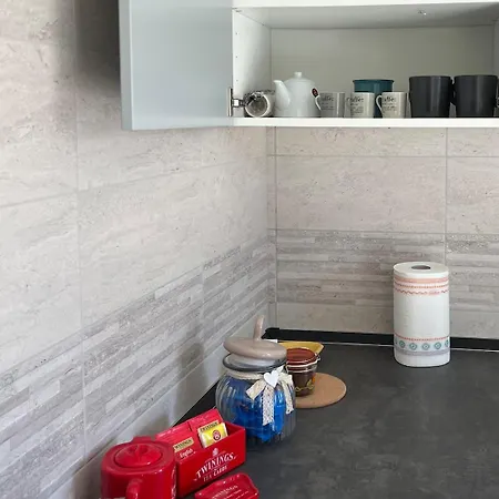 Tibur House